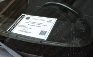 Detran/TO disponibiliza emissão do cartão para vagas reservadas em estacionamentos a pessoas idosas; saiba o passo a passo